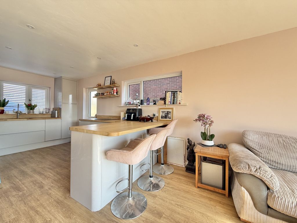 Property photo 3 of 22 Photo 14