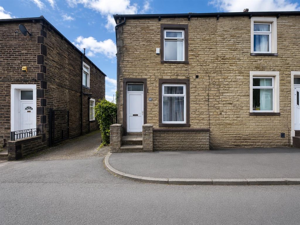 Property photo 1 of 9 1