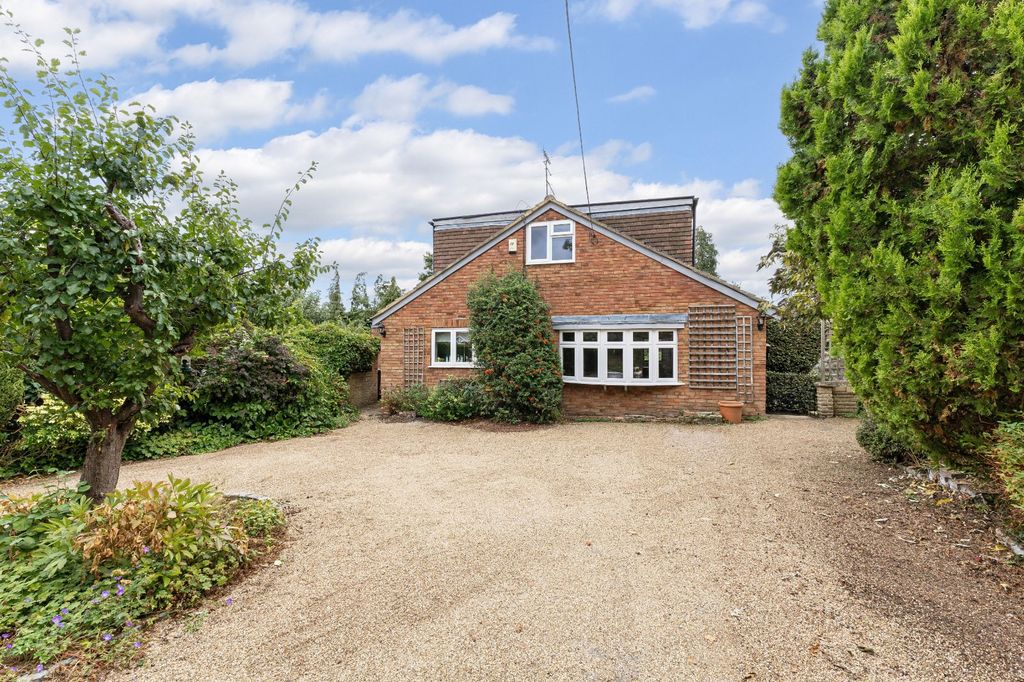 Property photo 1 of 14 Frontage