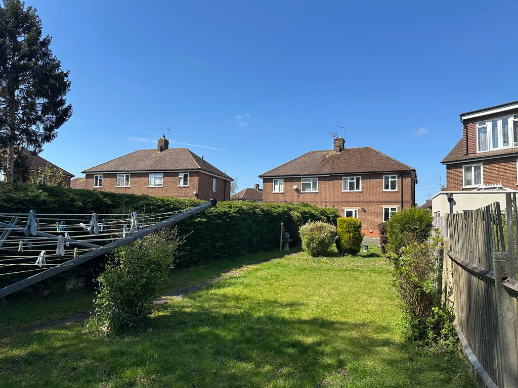 Property photo 2 of 16 5473766