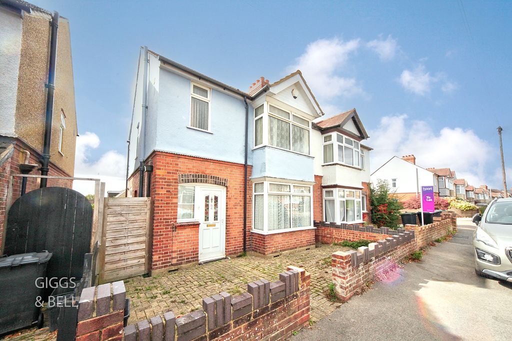 Property photo 1 of 14 5563800