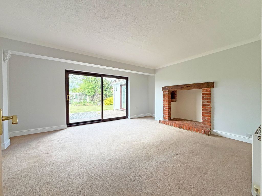 Property photo 3 of 22