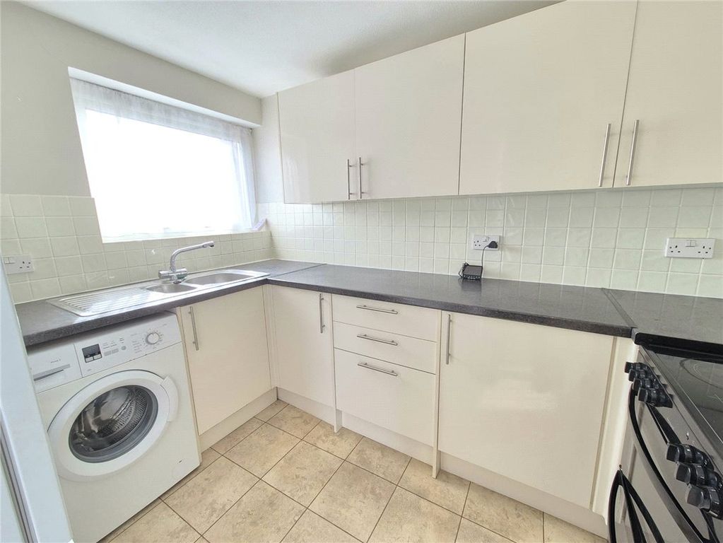 Property photo 2 of 9 Picture No. 05