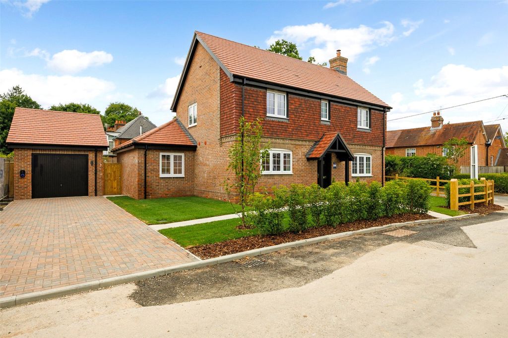 Property photo 1 of 15 Picture No. 14
