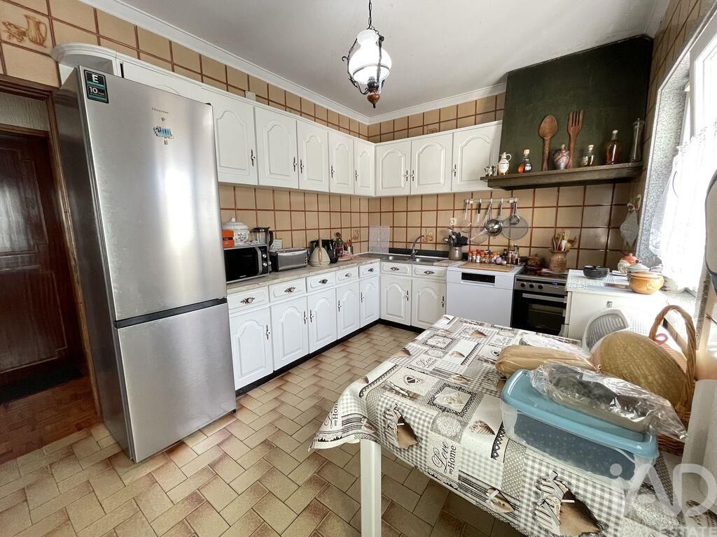 Property photo 2 of 33