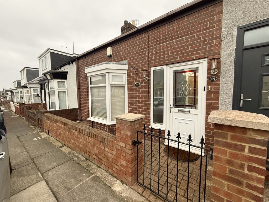 Property photo 1 of 17 Img_6105