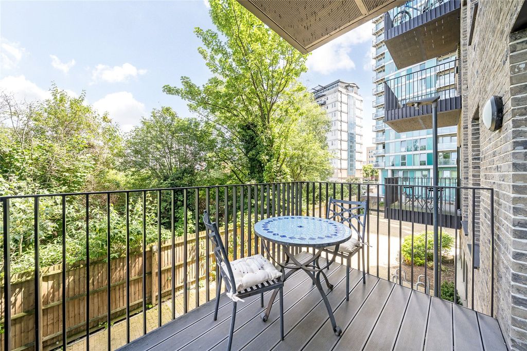 Property photo 2 of 7 Private Balcony