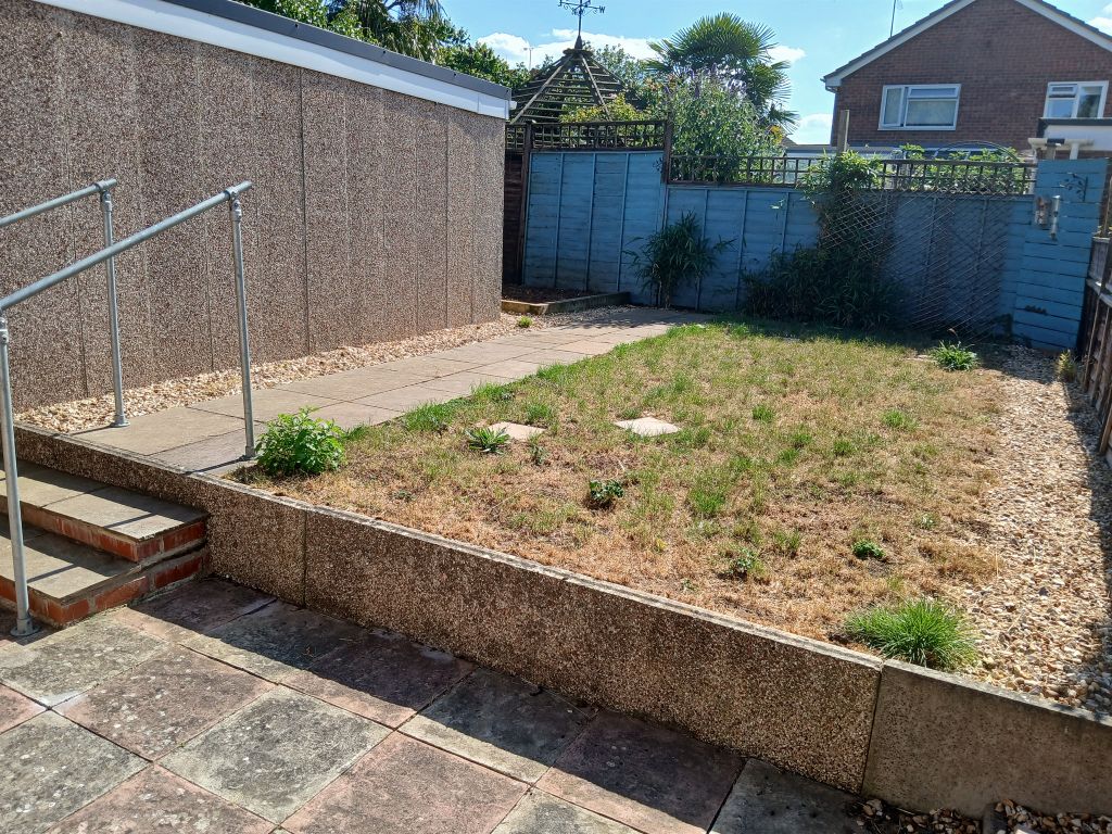 Property photo 2 of 7