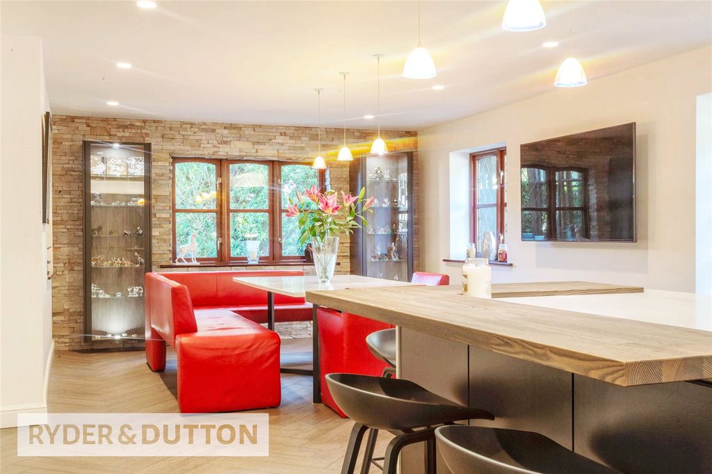 Property photo 3 of 54 Breaskfast Bar