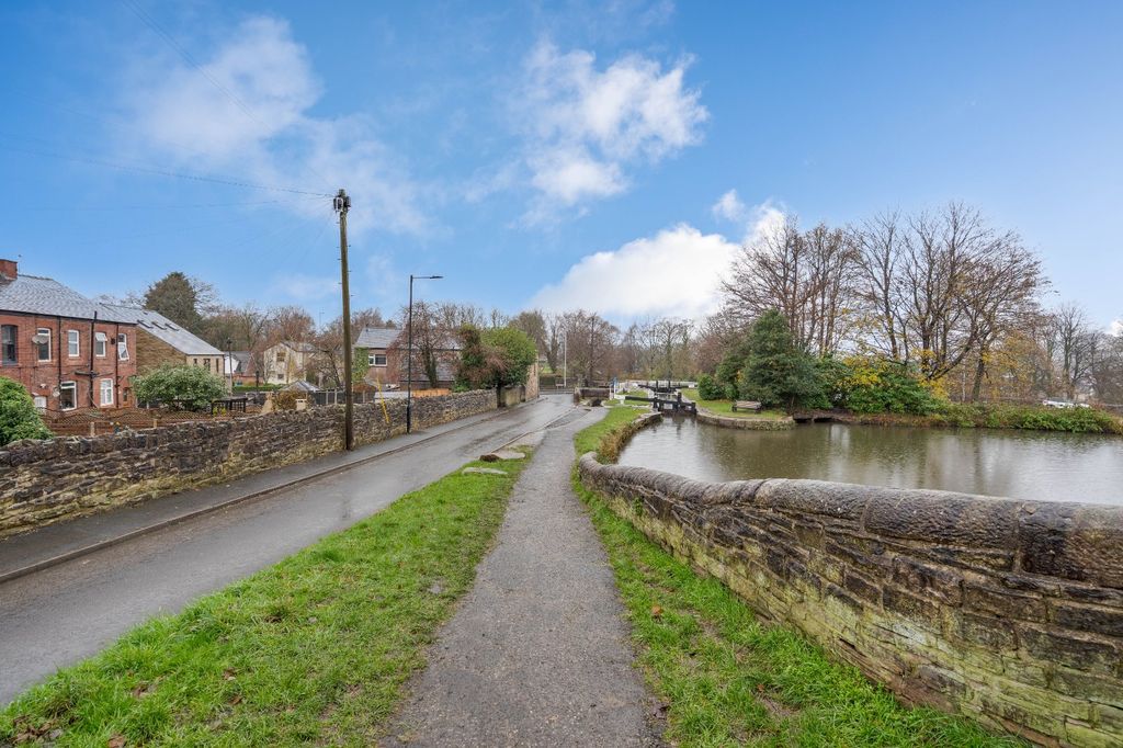 Property photo 2 of 18 Picture No. 18