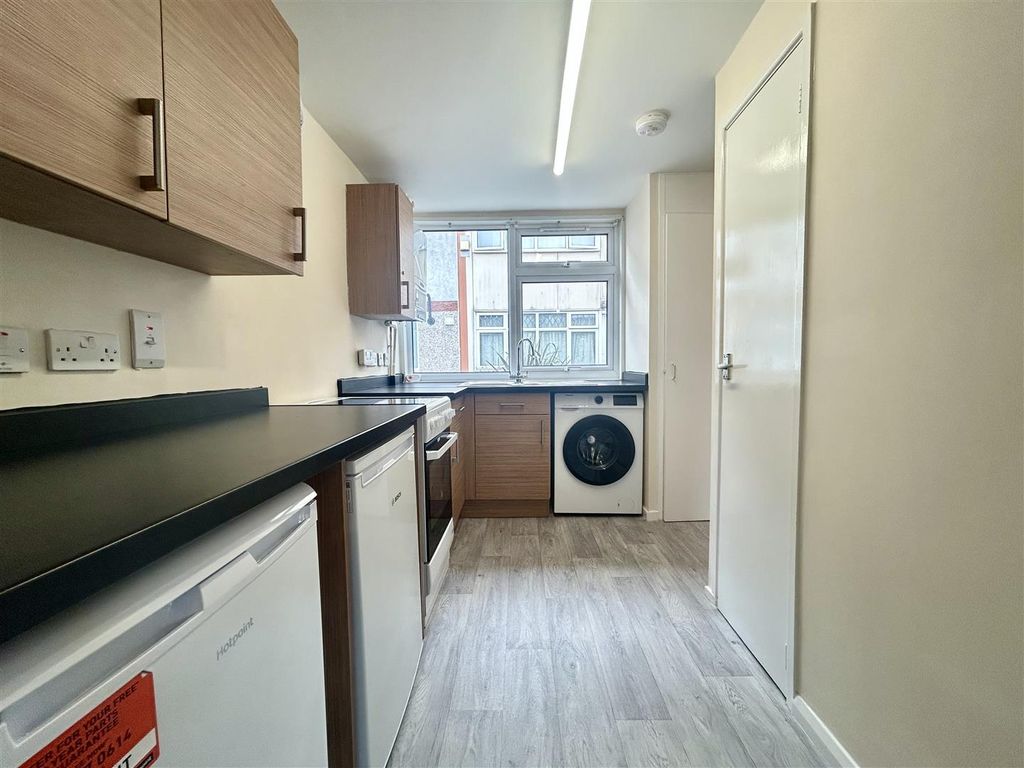 Property photo 1 of 12 Img_3881.Jpg