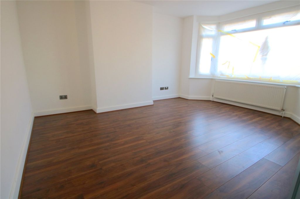 Property photo 3 of 15 Picture No. 03