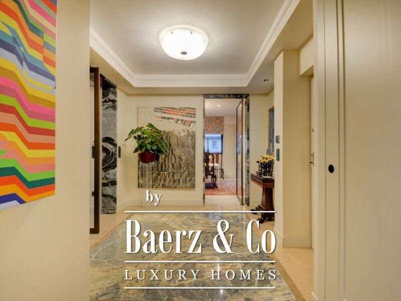 Property photo 2 of 35