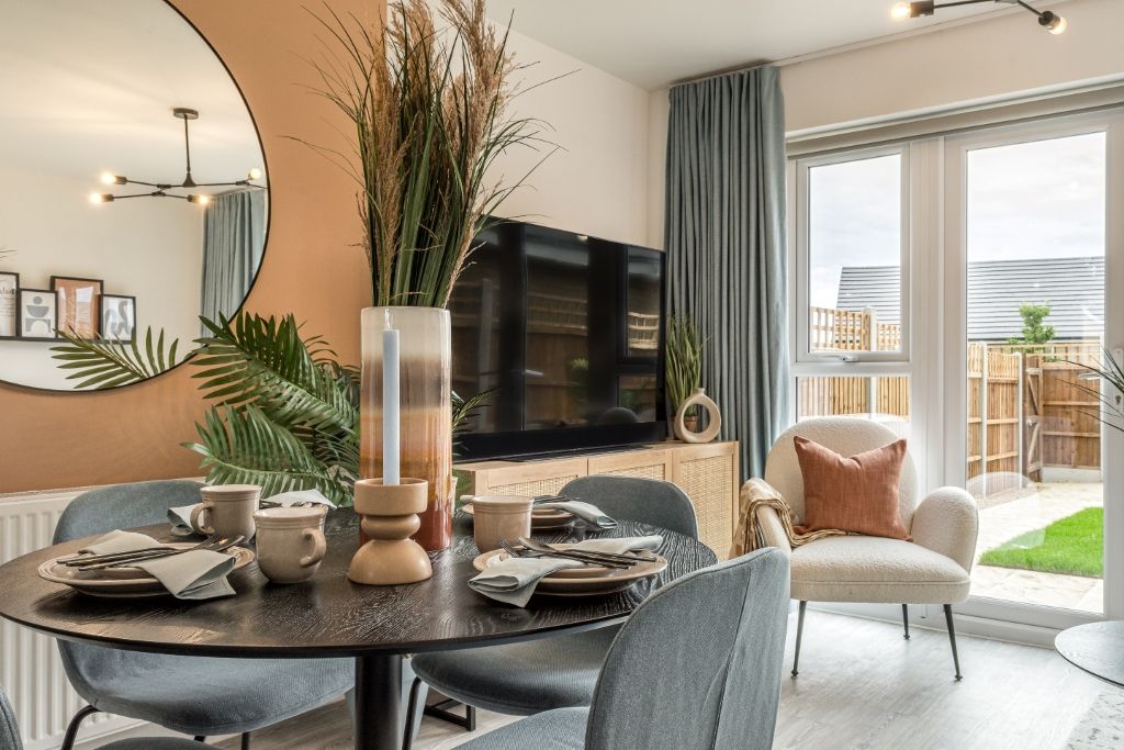 Property photo 2 of 8 Photo