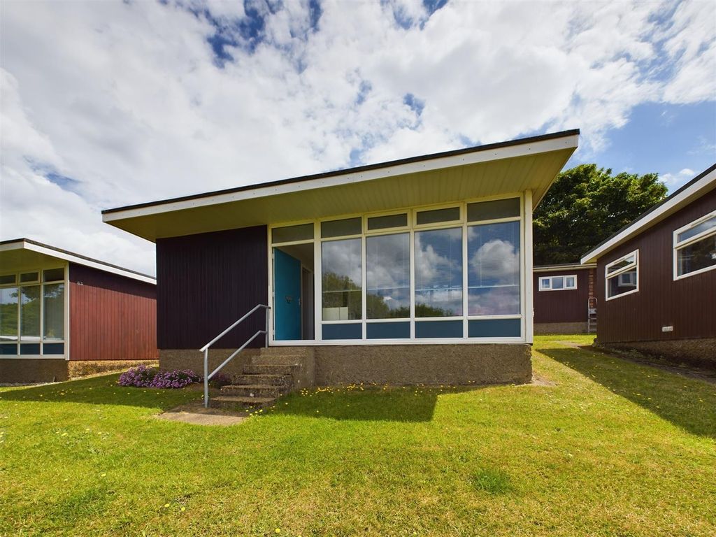 Property photo 1 of 14 Cam02546G0-Pr0007-Still008.Jpg