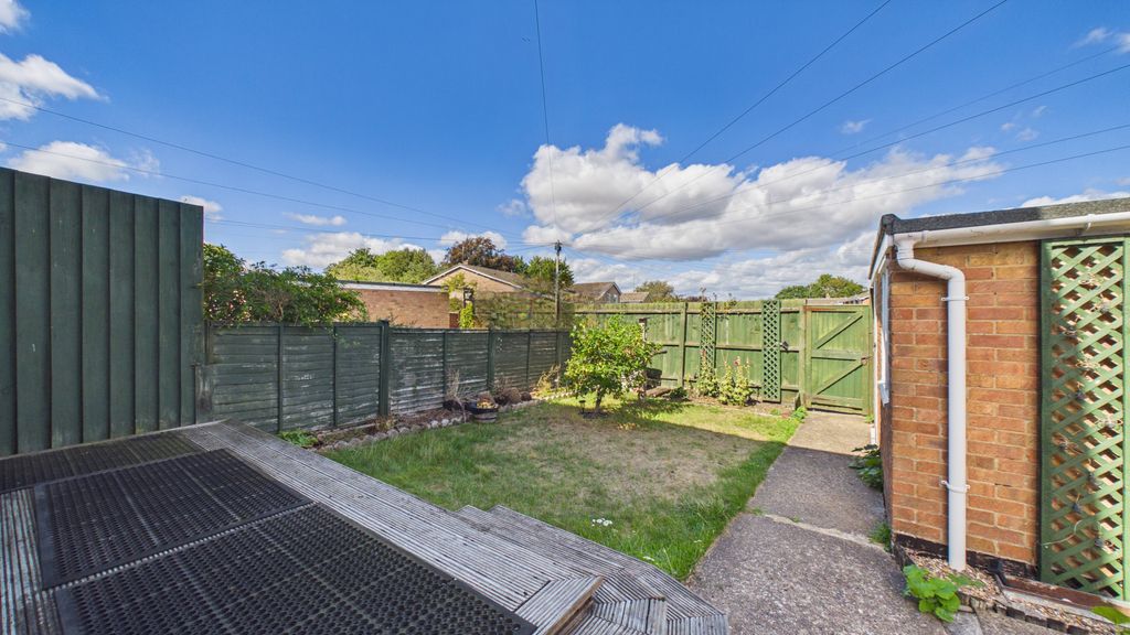 Property photo 3 of 10