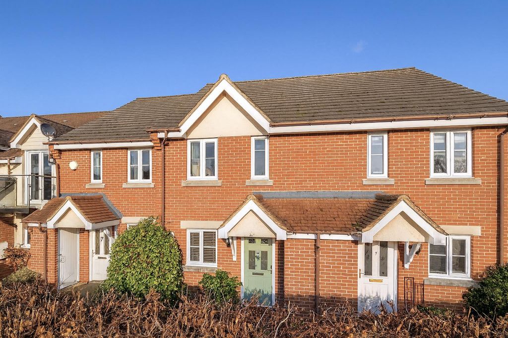 Property photo 1 of 11 3.Png