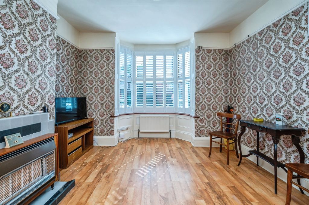 Property photo 3 of 18