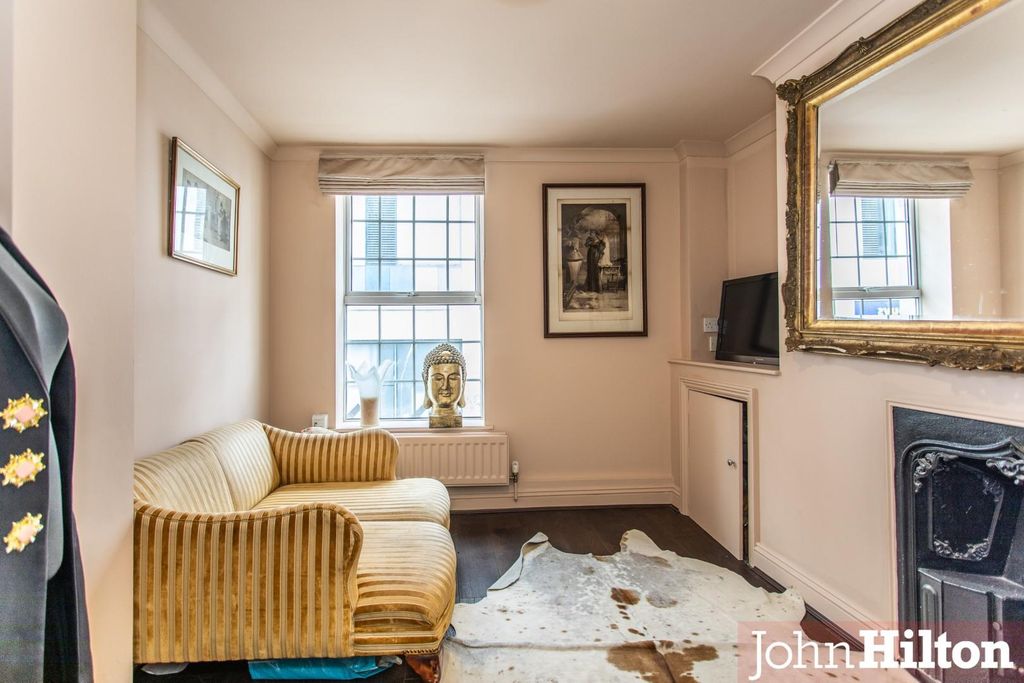 Property photo 2 of 11 Marshals Row Watermark19.Jpg