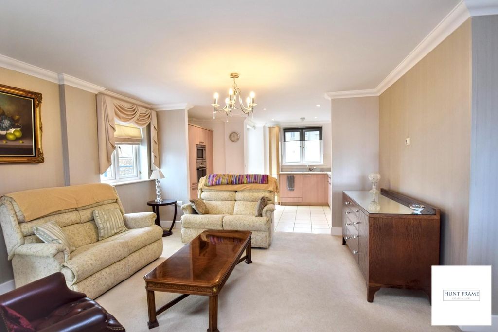 Property photo 2 of 15 Dsc_0066 (2).Jpg