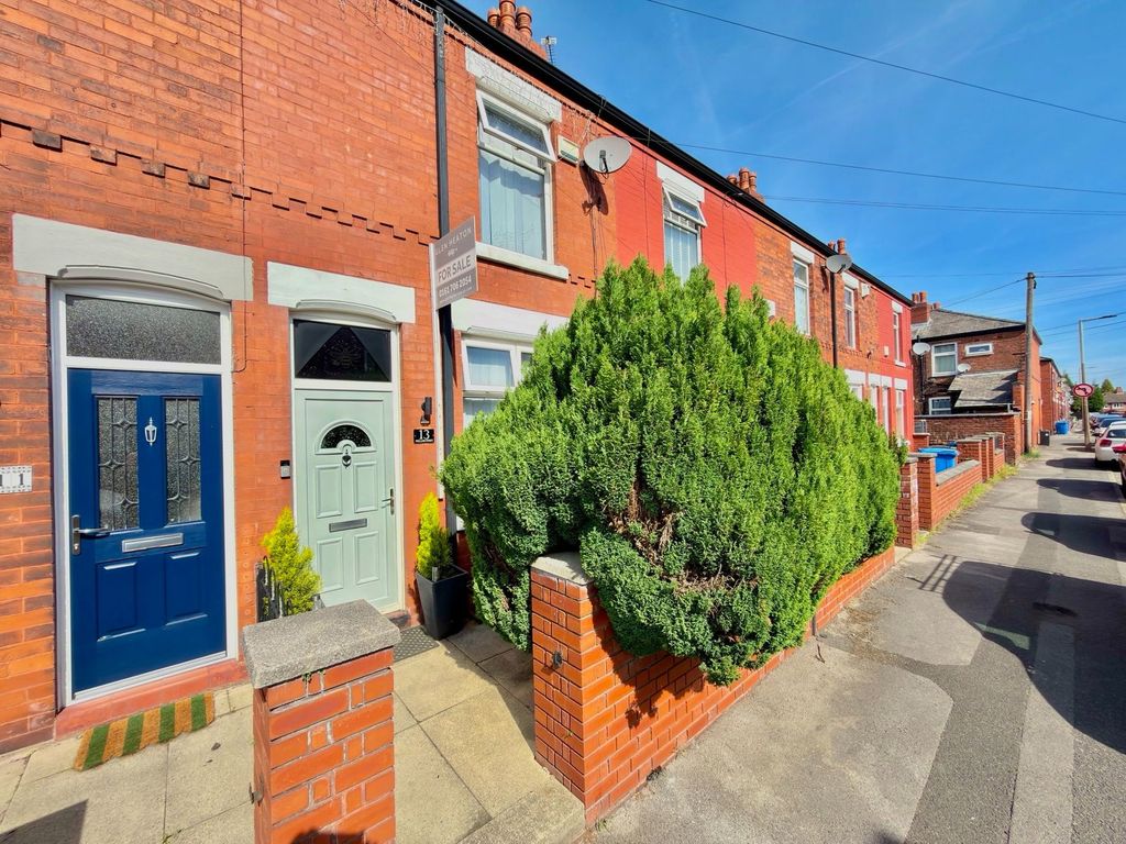Property photo 1 of 25