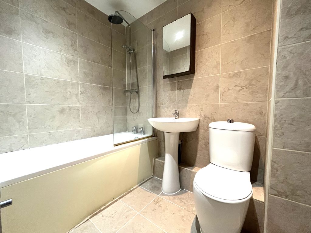 Property photo 2 of 13 Image