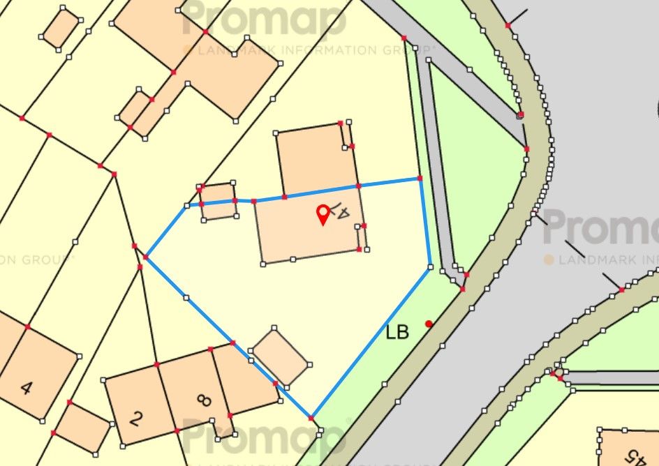 Property photo 3 of 18