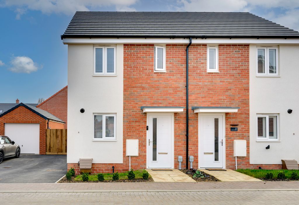 Property photo 1 of 16 Z63_8619