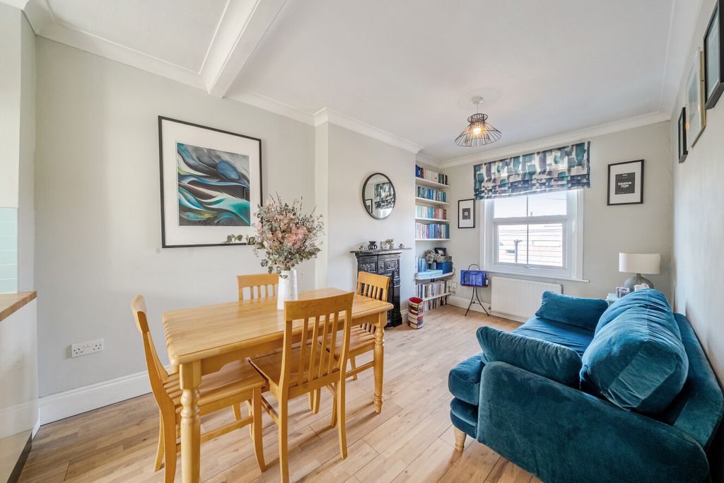 Property photo 1 of 8 1514629-16-6A91E7...