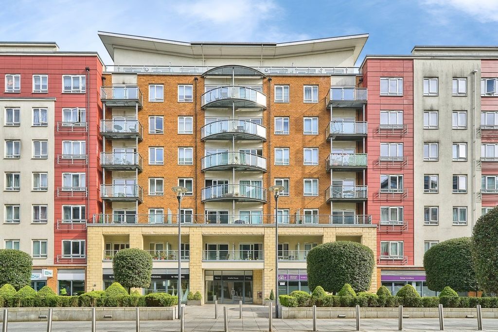 Property photo 1 of 15