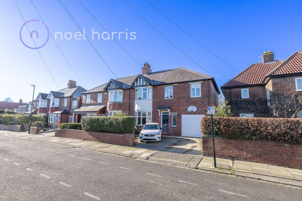 Property photo 1 of 27 Photo 1