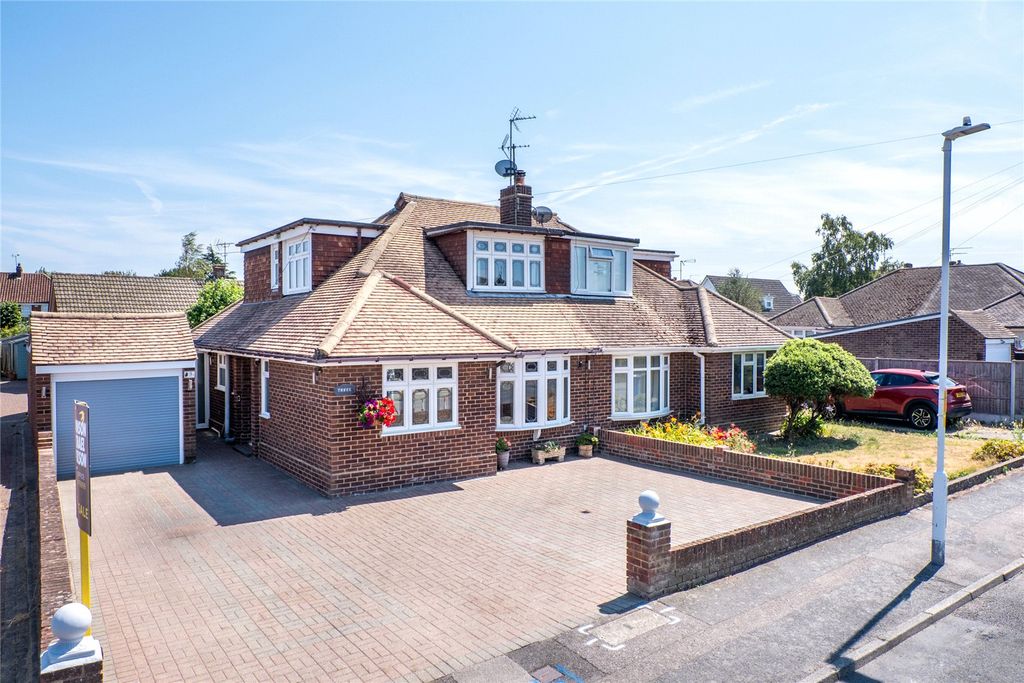 Property photo 1 of 31 Picture No. 05