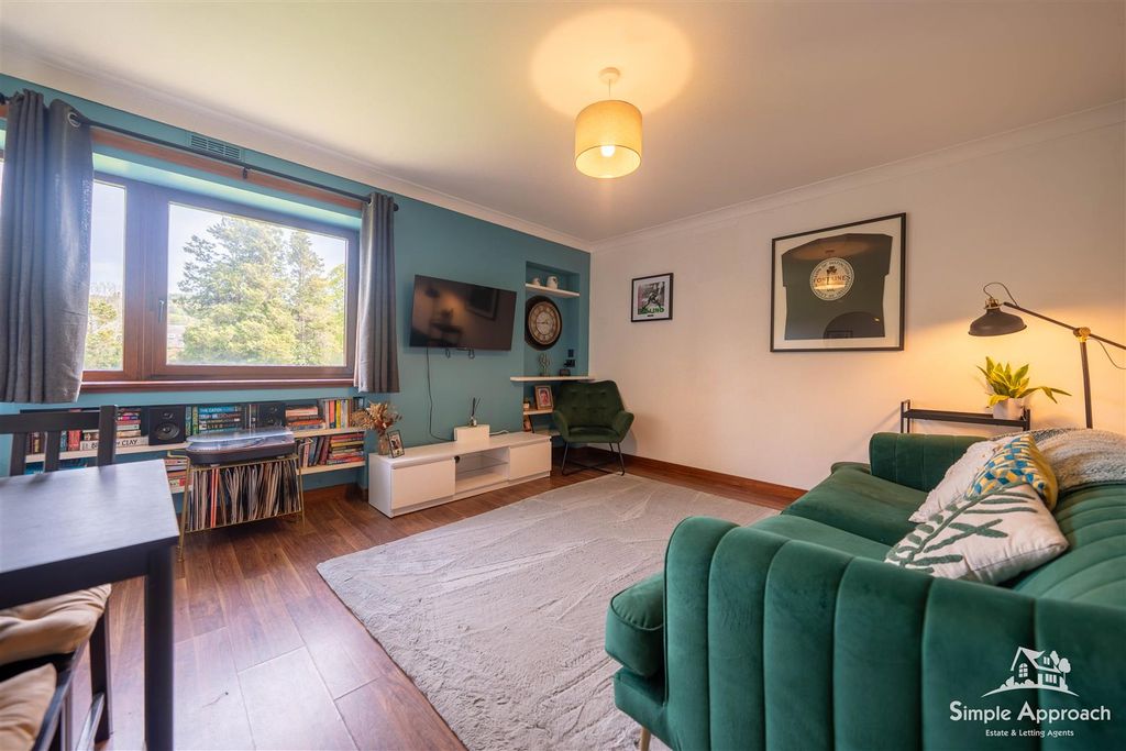 Property photo 3 of 18 Dsc05280-Hdr.Jpg