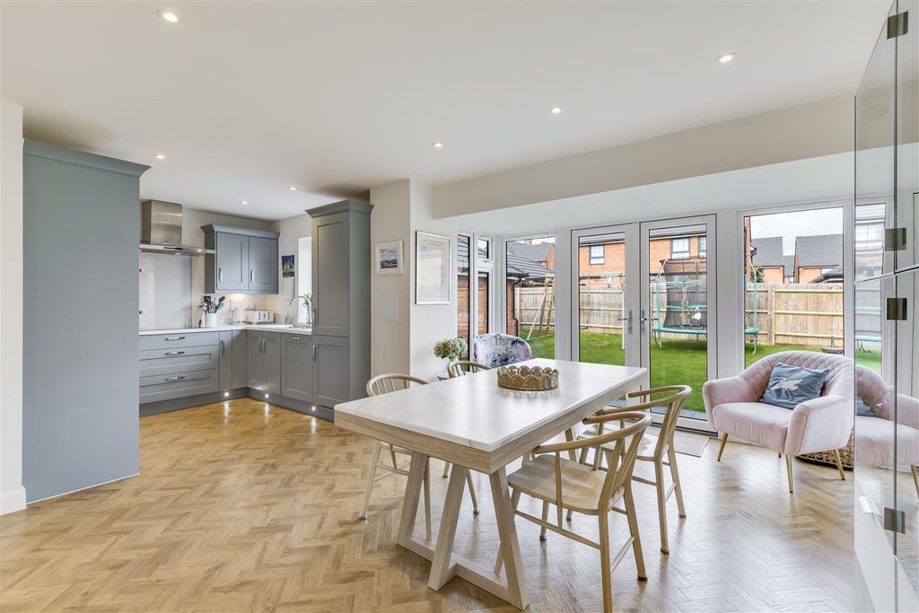 Property photo 2 of 51 Camp Drive 1-28.Jpg