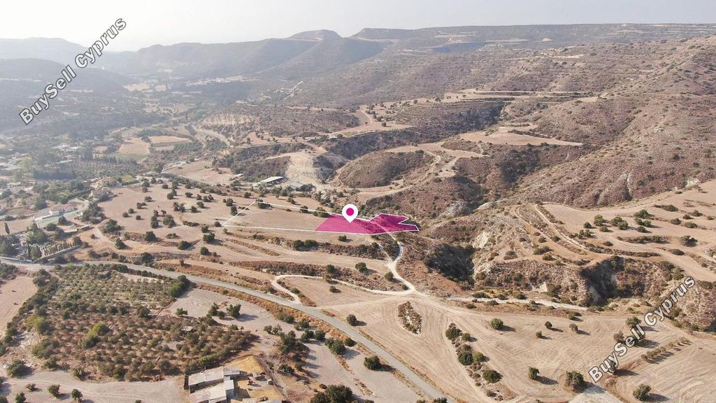 Property photo 3 of 5