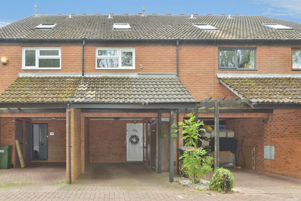 Property photo 1 of 18