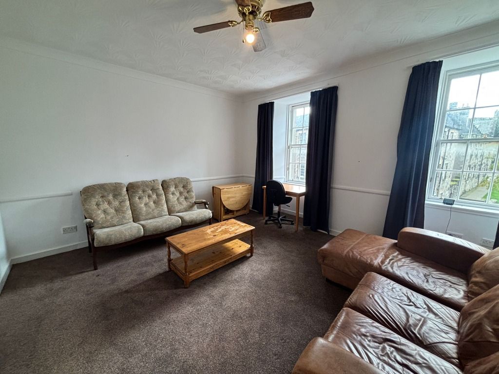 Property photo 2 of 10 Photo 2