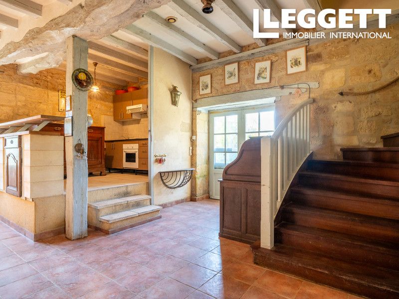 Property photo 3 of 10