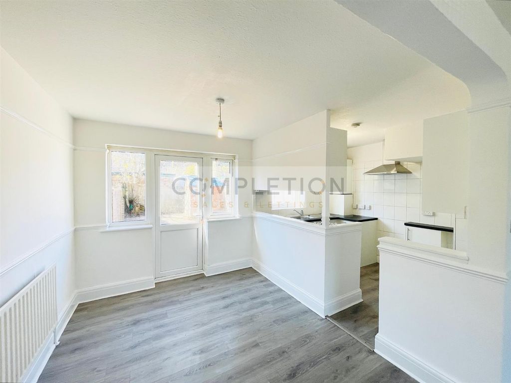Property photo 3 of 10 4.Png