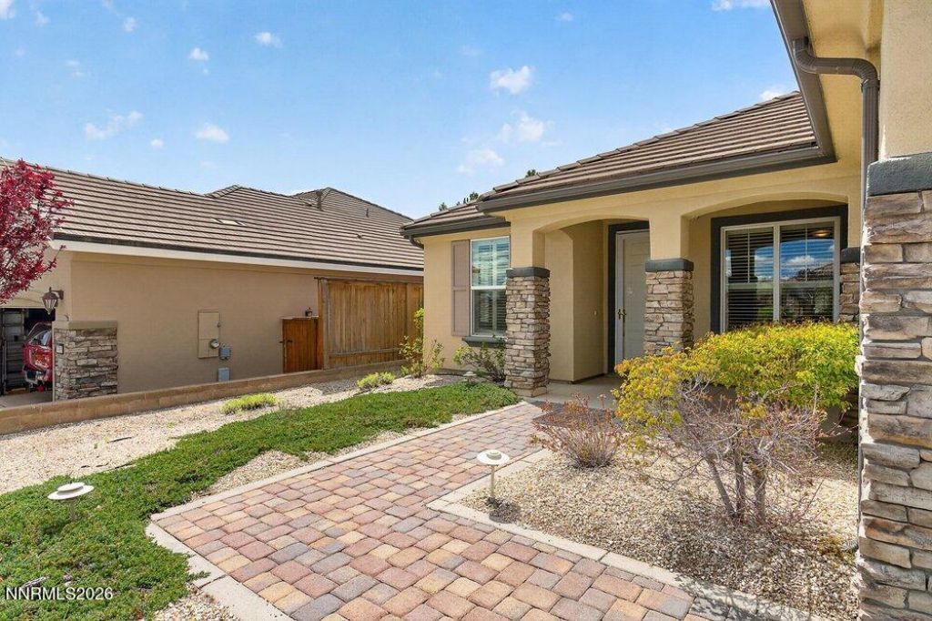 Property photo 2 of 30 <Alttext/>