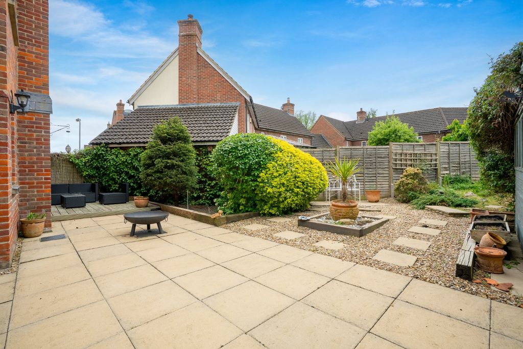 Property photo 2 of 14 Picture No. 38