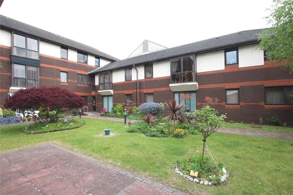 Property photo 1 of 11 Picture No. 02