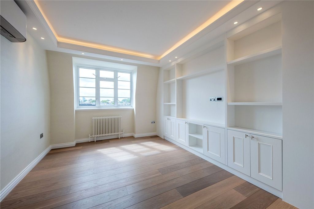 Property photo 3 of 7 Reception Room