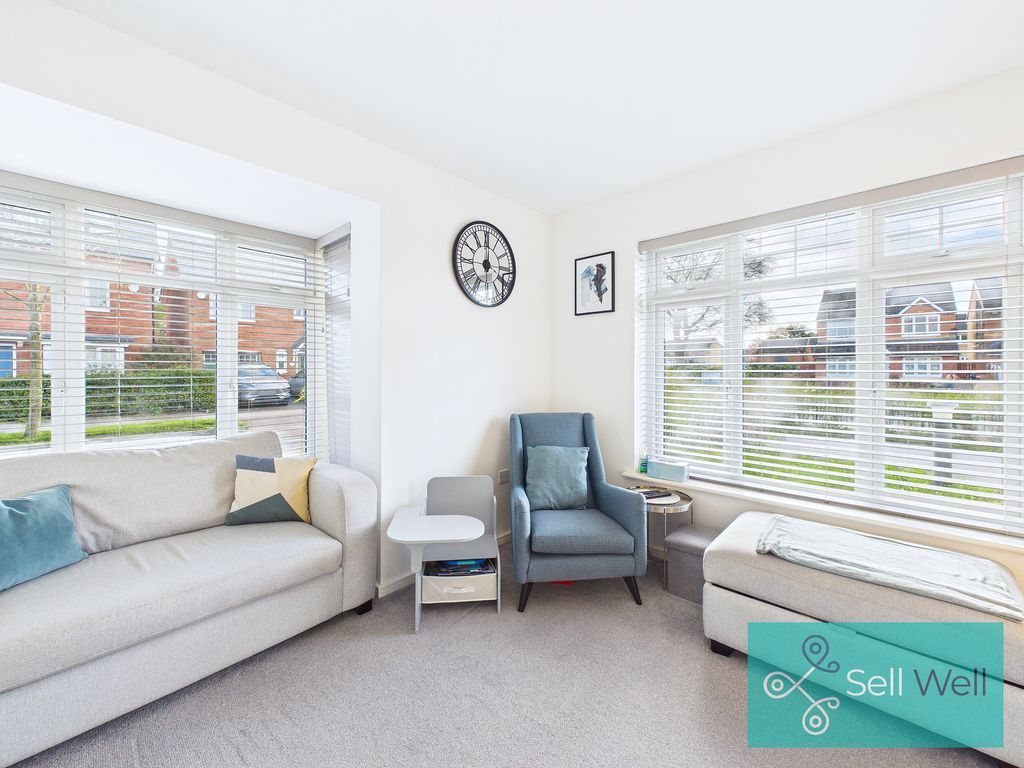 Property photo 3 of 30 Lounge