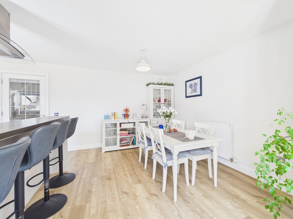 Additional image 9 of 5 bed detached house for sale17 Strathgray Road, Dundee, Angus DD2