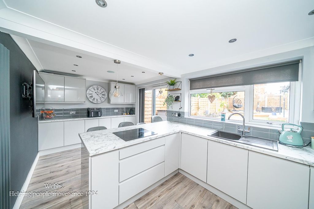 Property photo 3 of 35 Dsc03469.Jpg