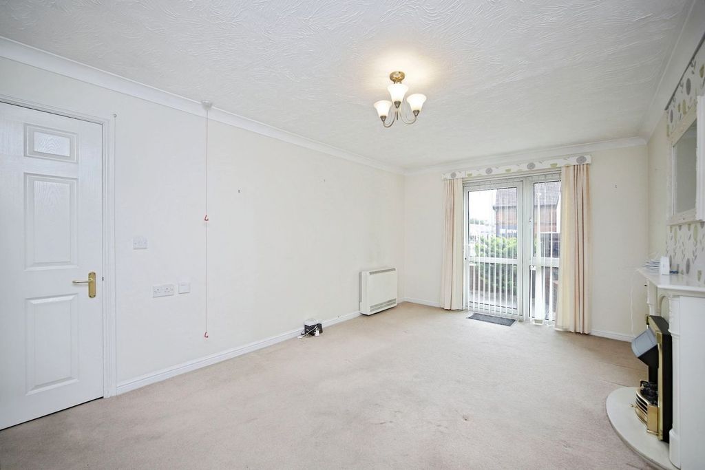 Property photo 3 of 19