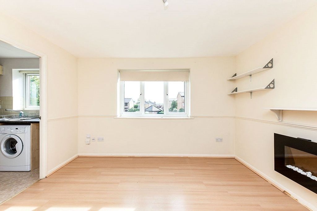 Property photo 3 of 9 Picture No. 07