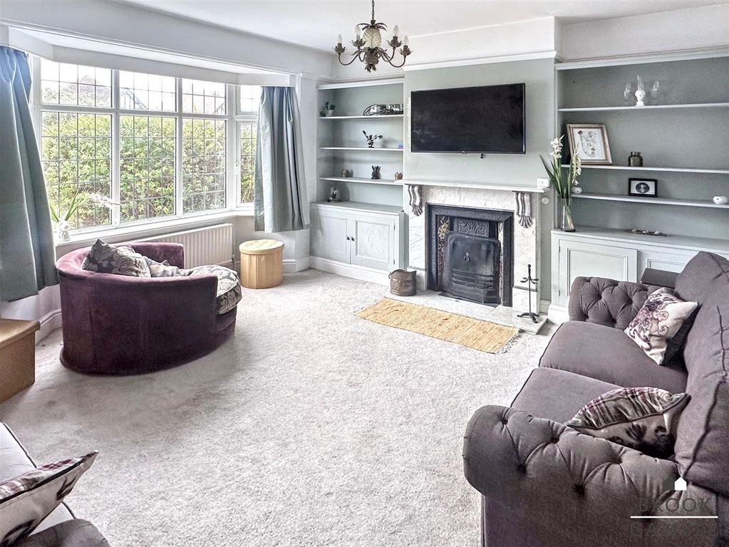 Property photo 3 of 21 01323 438506