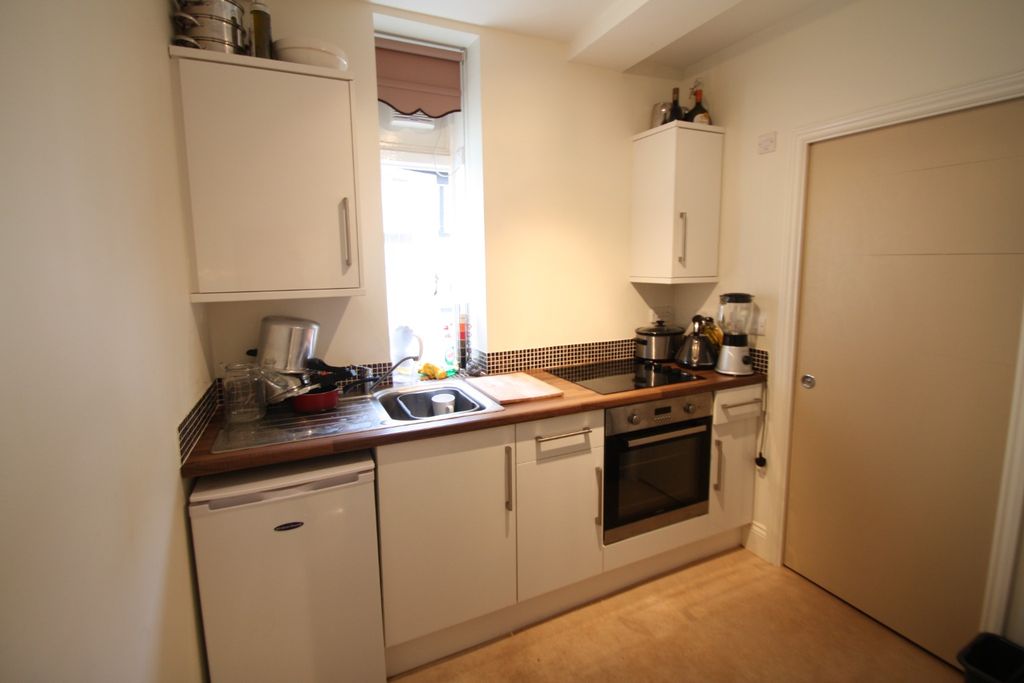 Property photo 3 of 10 1018553